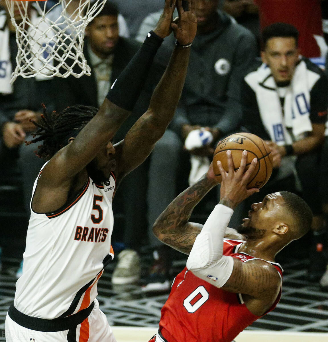 kaiyun-关于窗口期波特兰开拓者备战葡超；篮板制胜细节曝光；气氛紧张；资深球员宣示担当的信息