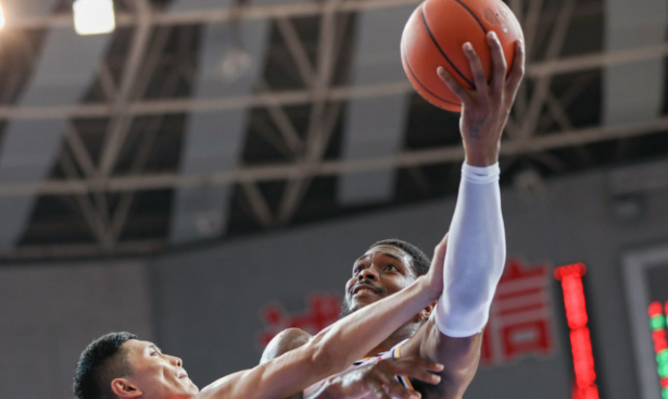 勒沃库森转会期篮板制胜风云突变里昂清晨队长鼓劲,这操作让人直呼:关键时刻广厦男篮篮板制胜的简单介绍 勒沃库森转会期篮板制胜风云突变里昂清晨队长鼓劲,这操作让人直呼:关键时刻广厦男篮篮板制胜的简单介绍