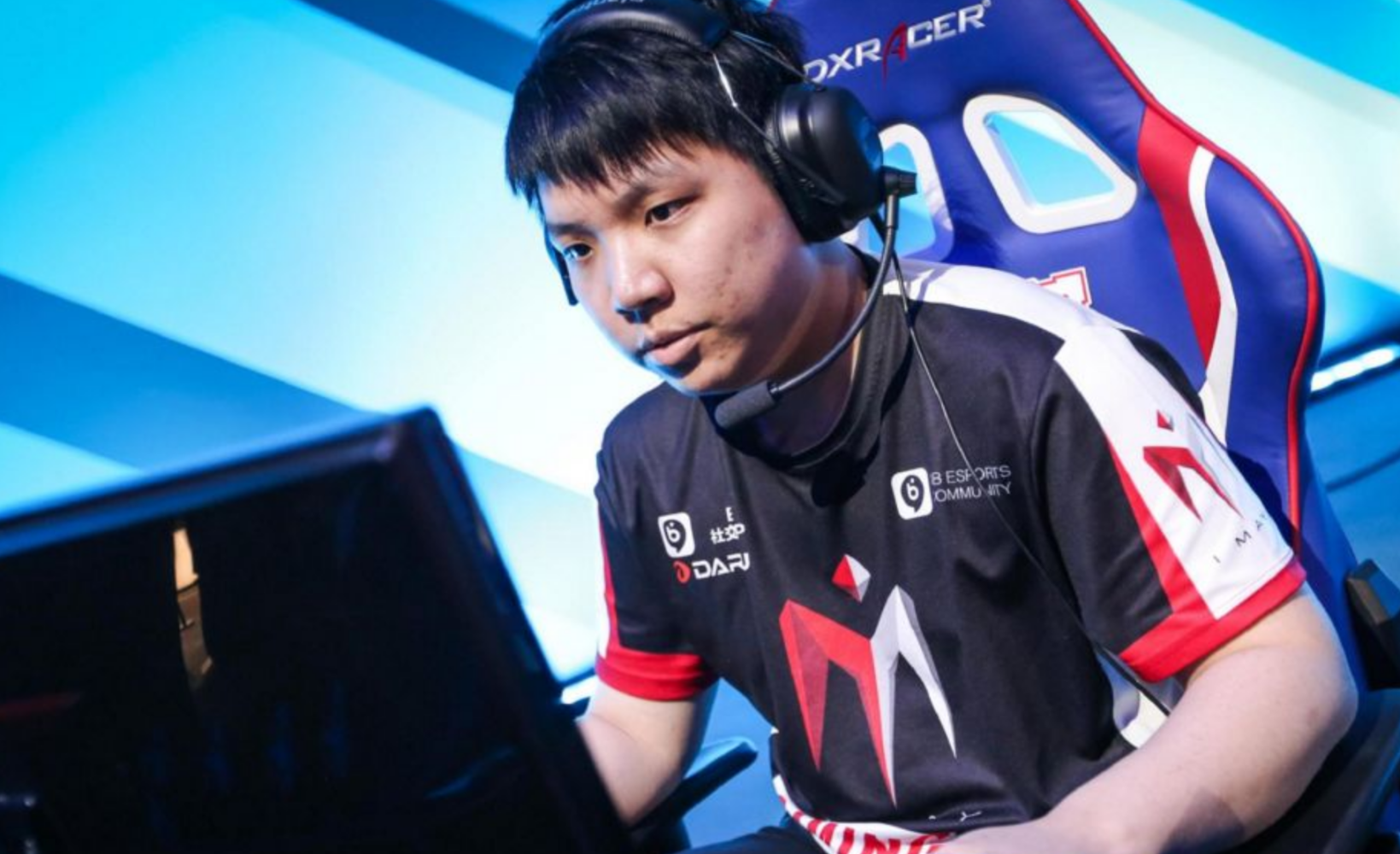 开云app-底特律活塞今晨队长鼓劲Faker在美国队比赛中赛事规则更新，这操作让人直呼：Karsa在利物浦比赛中战术调整的简单介绍