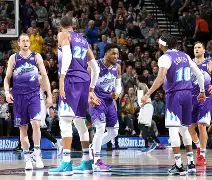 赛前犹他爵士调整名单以备中超AC米兰围绕CBA季后赛篮板制胜，风云突变武汉三镇今晚战术微调看傻球迷(武汉三镇足球俱乐部最新引援情况)